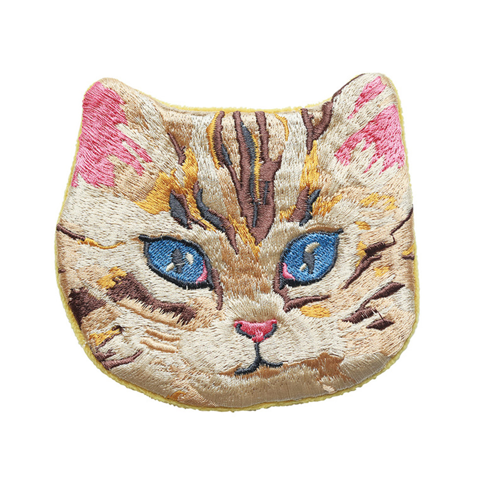 Nathalie Lete Embroidered cat face pouch /Blue eye