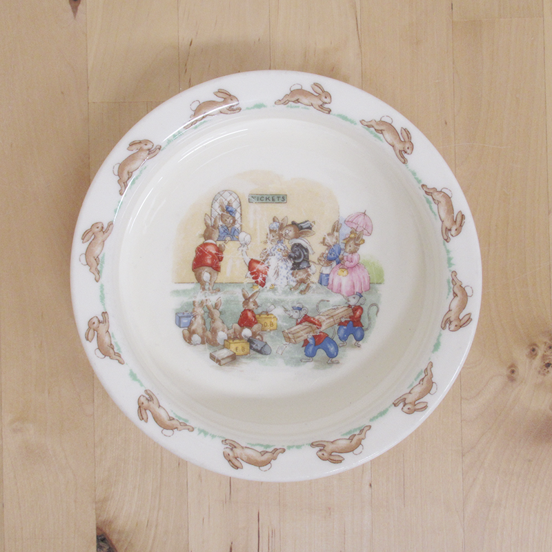 バニキンズ Child bowl ロイヤルドルトン NO823 MADE in ENGLAND