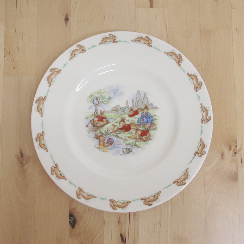 バニキンズ Plate ロイヤルドルトン NO832 MADE in ENGLAND