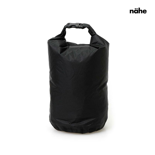 nahe ドライバッグ 6L /BK