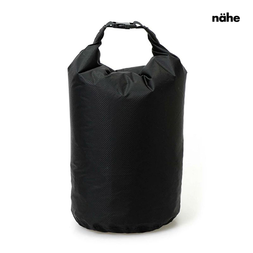 nahe ドライバッグ 12L /BK