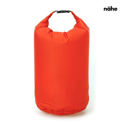 nahe ドライバッグ 12L /OR