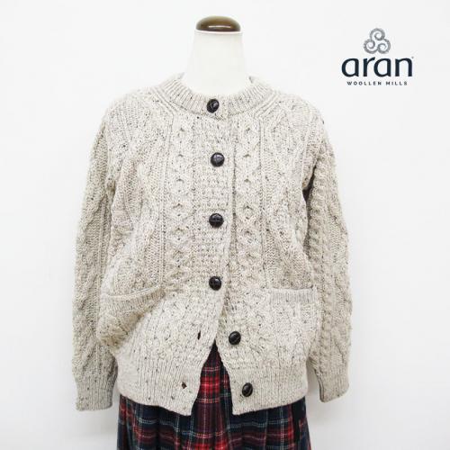 Aran Woolen Mills　アランニットくるみ釦　ポケ付カーディガン　BE920